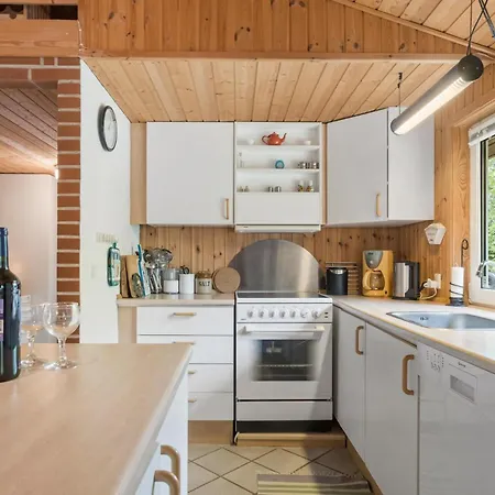 度假居 Awesome In With Kitchen