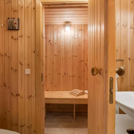 Stunning In With Sauna